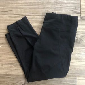 Athleta Cropped Leggings